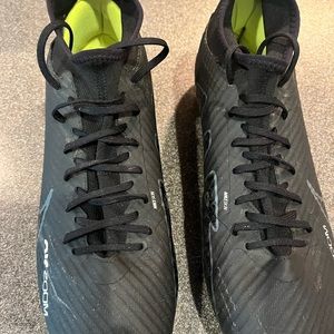 Men’s Nike mercucial air zoom cleat for soccer multi ground worn once